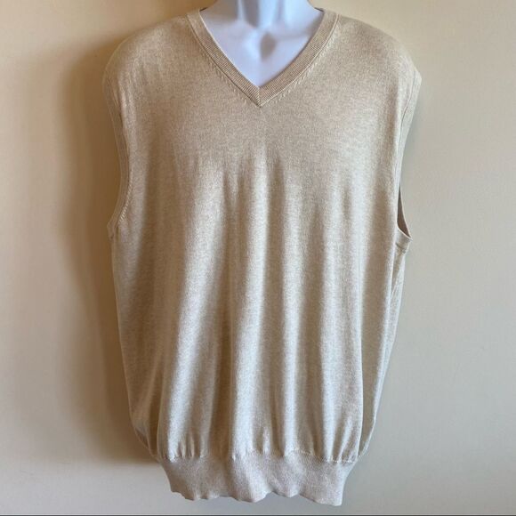 Peter Millar V neck sweater - Picture 1 of 6